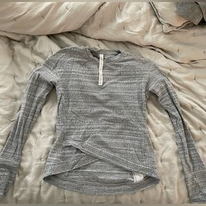 Lululemon Grey Sweater Run Top - Size 8